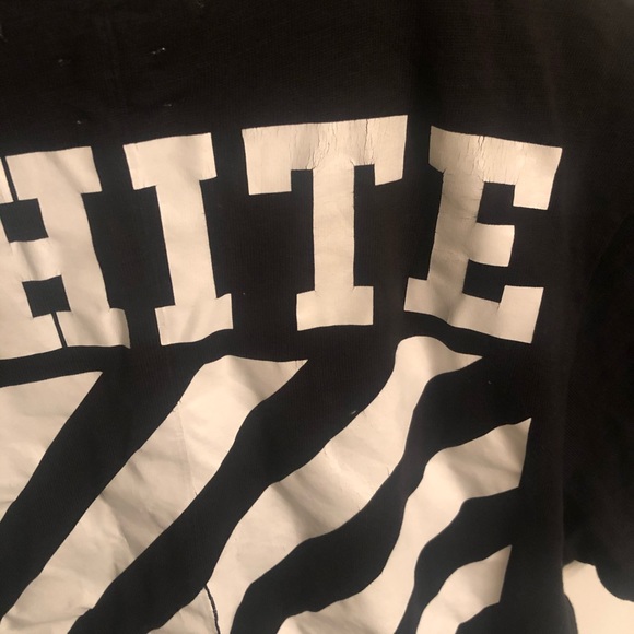 Off white tee - Picture 3 of 3